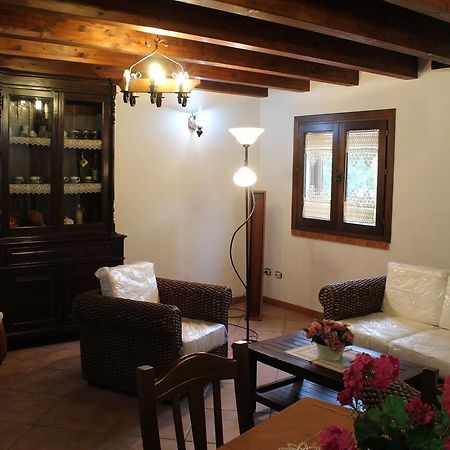 Villa Delle Nifee マツァーラ・デル・ヴァッロ エクステリア 写真